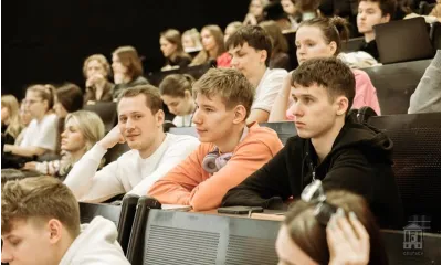 День карьеры в СПбГАСУ собрал крупнейших работодателей сферы инженерии и строительства